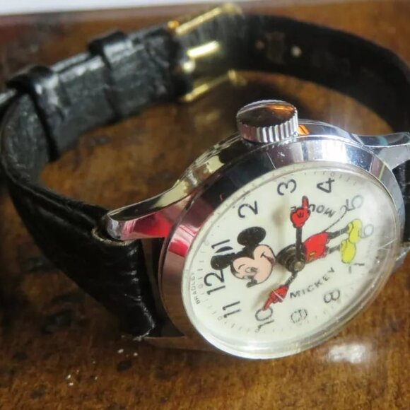 Vint 60’S BRADLEY WALT DISNEY Mickey Mouse Swiss Watch Black Leather Band Unisex main image 4